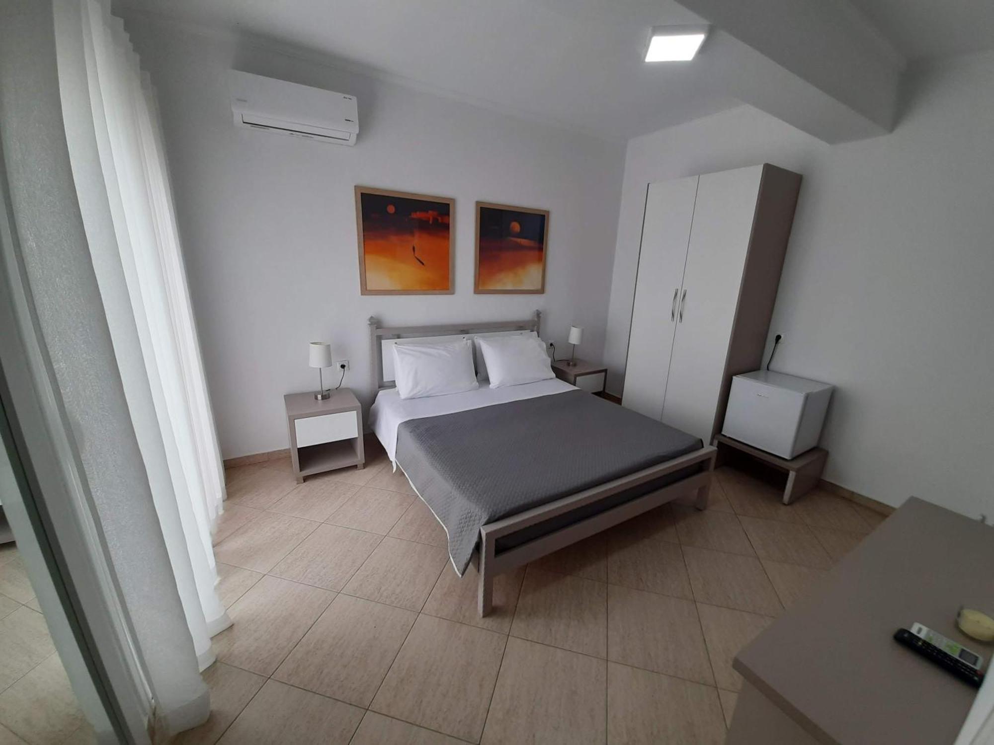 Meto Rooms Sarandë Esterno foto