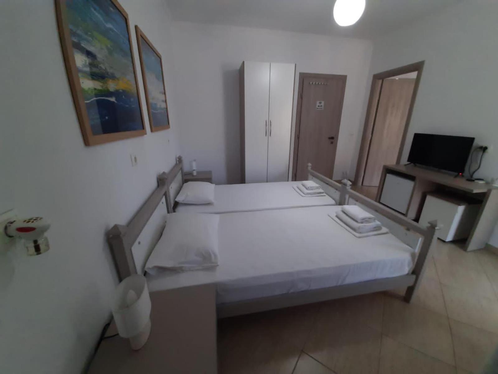 Meto Rooms Sarandë Esterno foto